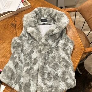 White House Black Market Faux Fur Vest